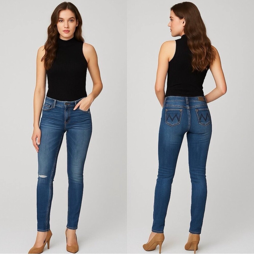 π YMI JEANS Low-Rise Skinny Distressed Denim Size 3 π - Picture 13 of 14